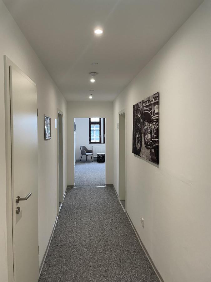Hotel-Am-Bahnhof Stuttgart-Ditzingen Kültér fotó