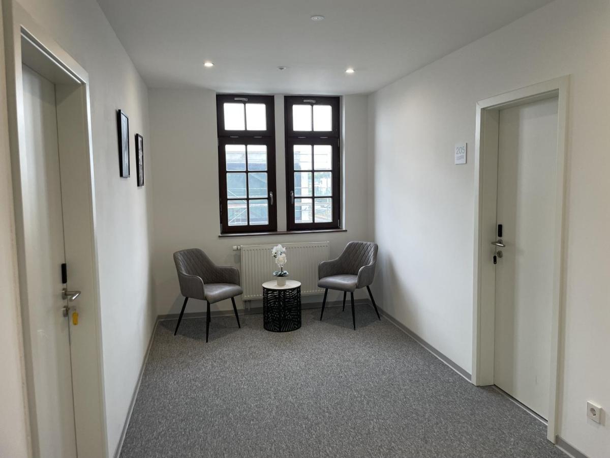 Hotel-Am-Bahnhof Stuttgart-Ditzingen Kültér fotó